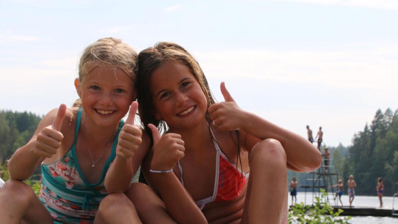 Yxningens Holiday Homes, Cottages And Camping Gusum Bagian luar foto