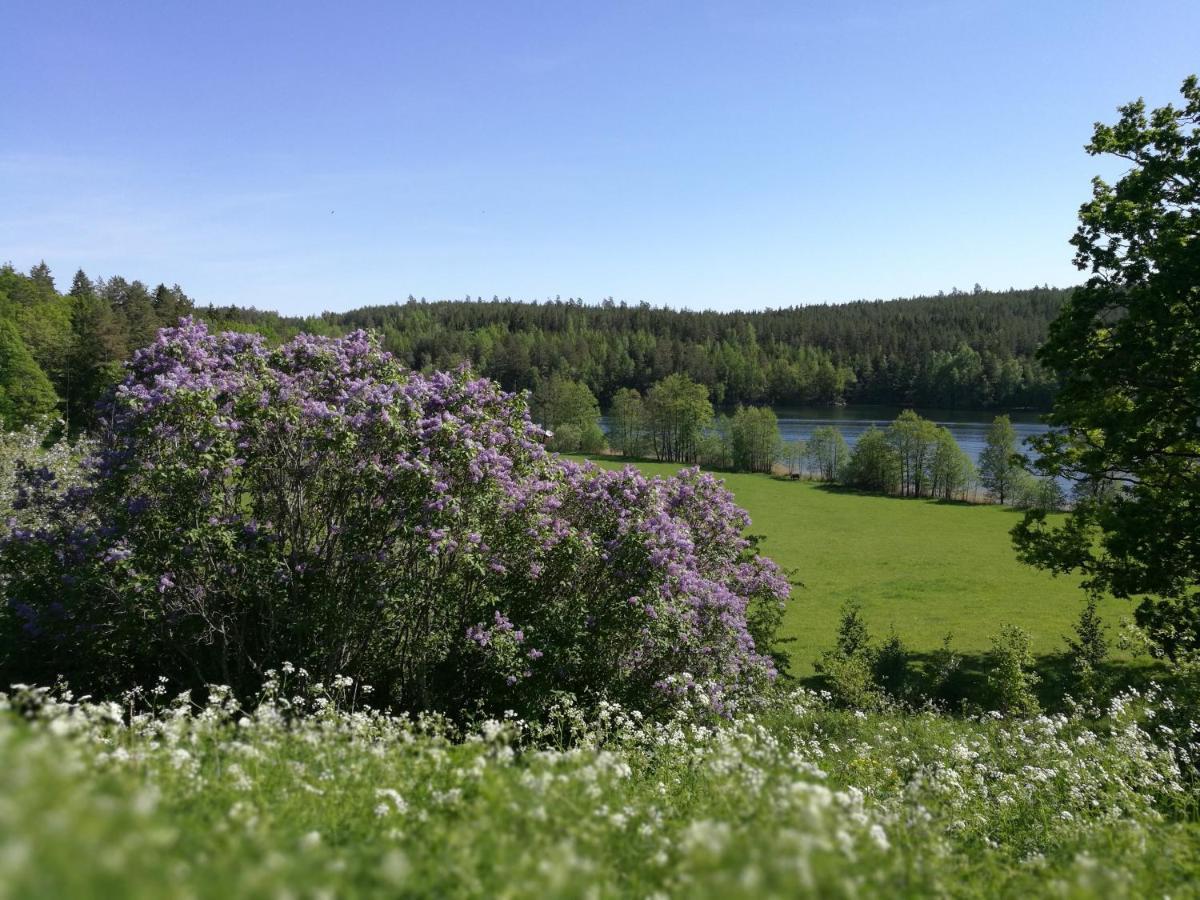 Yxningens Holiday Homes, Cottages And Camping Gusum Bagian luar foto