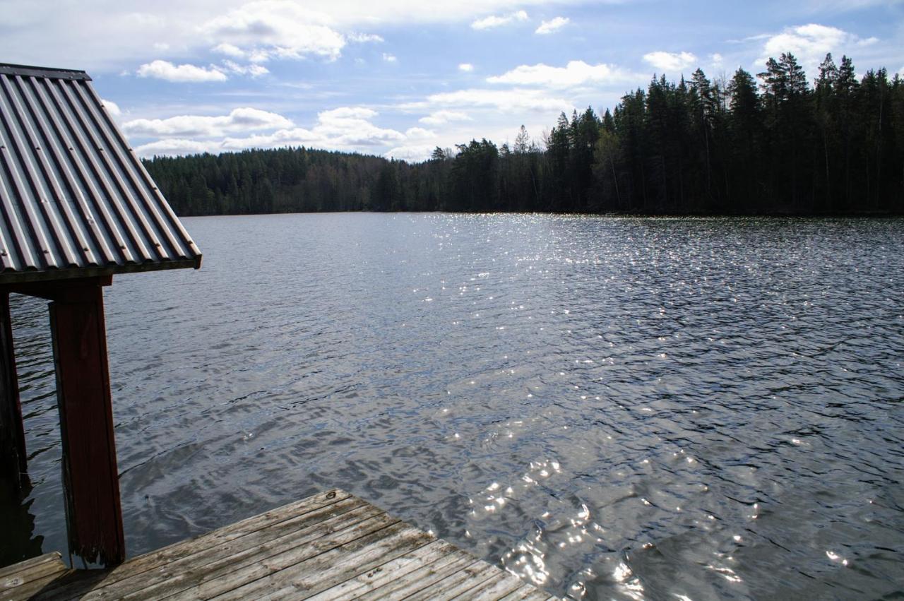 Yxningens Holiday Homes, Cottages And Camping Gusum Bagian luar foto
