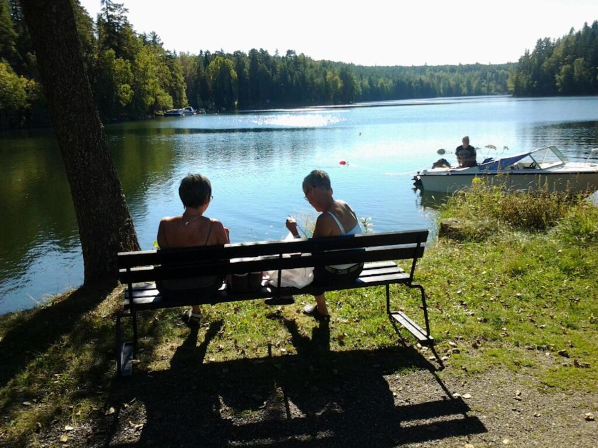 Yxningens Holiday Homes, Cottages And Camping Gusum Bagian luar foto
