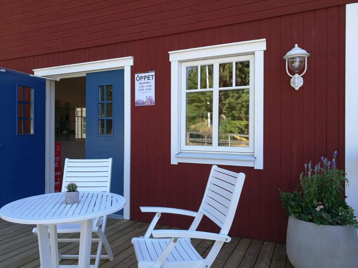 Yxningens Holiday Homes, Cottages And Camping Gusum Bagian luar foto