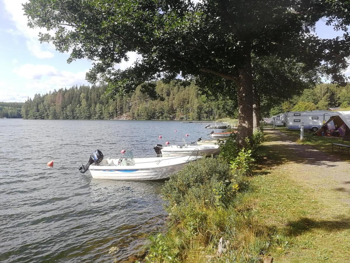 Yxningens Holiday Homes, Cottages And Camping Gusum Bagian luar foto