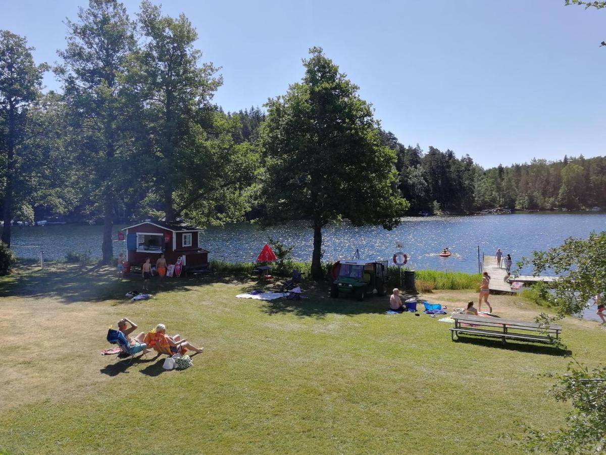 Yxningens Holiday Homes, Cottages And Camping Gusum Bagian luar foto