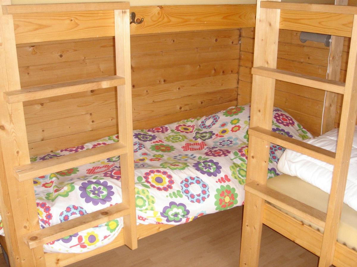 Yxningens Holiday Homes, Cottages And Camping Gusum Bagian luar foto
